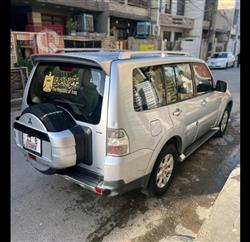 ميتسوبيشي باجيرو